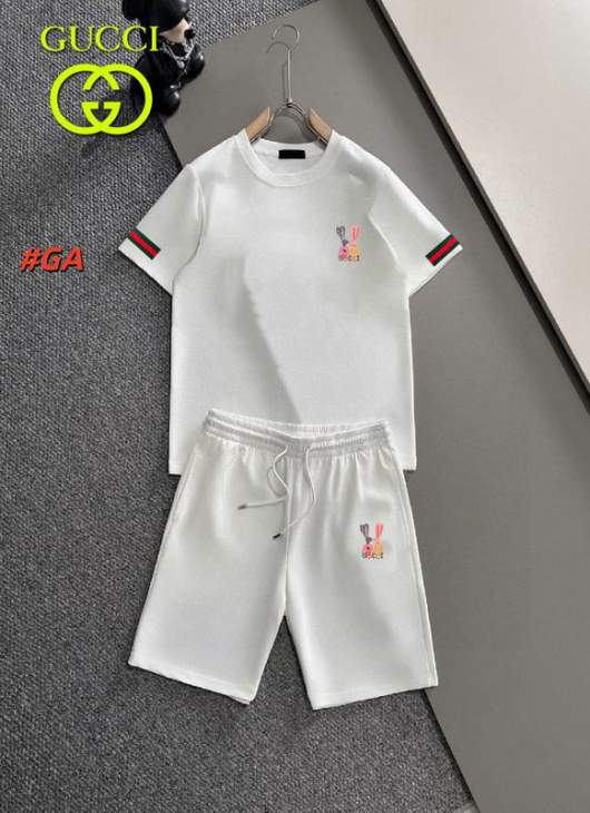 Picture of Gucci Shirt Pant Suits _SKUGucciM-5XL12yr41522132